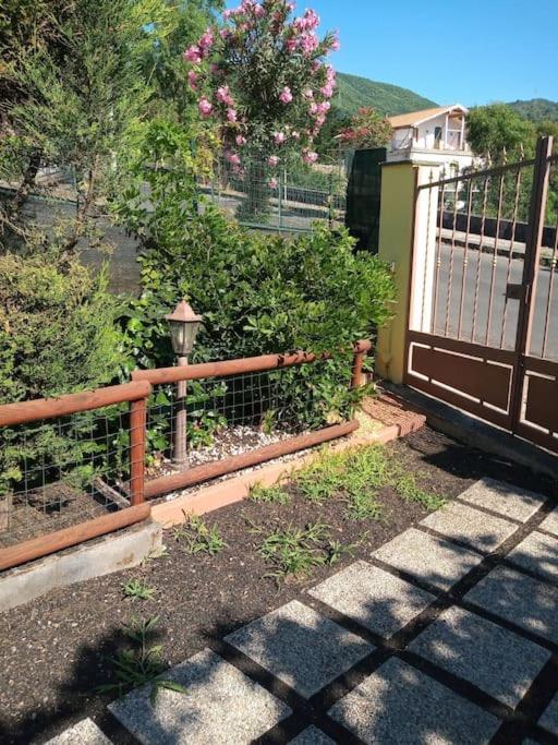 Loft Sotto Il Vulcano, Con Posto Auto Privato Zafferana Etnea Kültér fotó